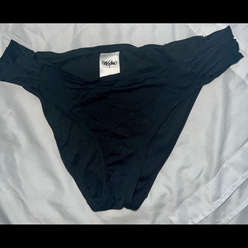 MOSSIMO bikini bottoms